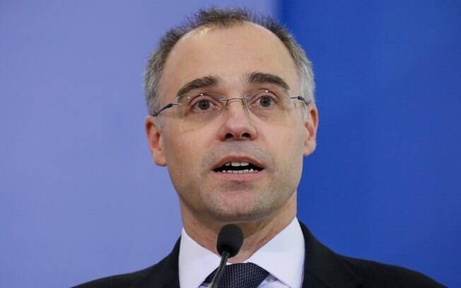 andré mendonça
