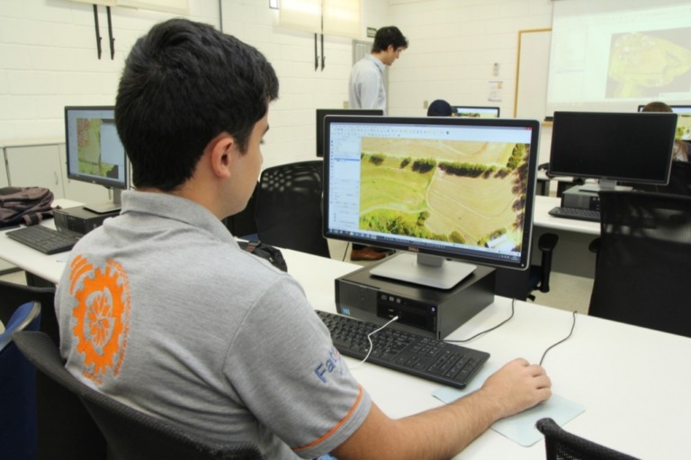 Fatecs e Etecs abrem inscrições para cursos; destaques em Marília e Pompéia Fatecs e Etecs abrem inscrições para cursos; destaques em Marília e Pompéia