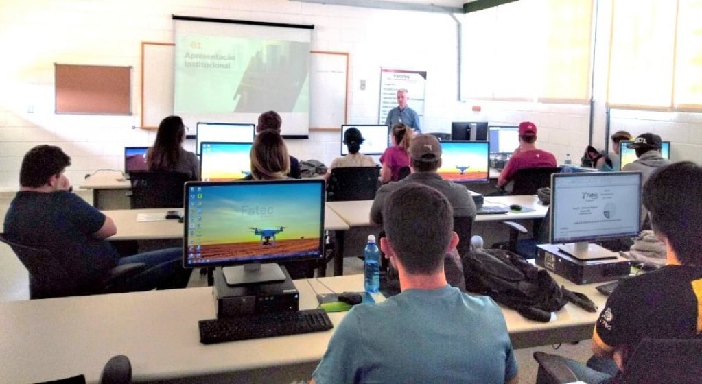 Inovadora em tecnologia do agronegócio, Fatec Pompeia abre inscrições a dois cursos gratuitos