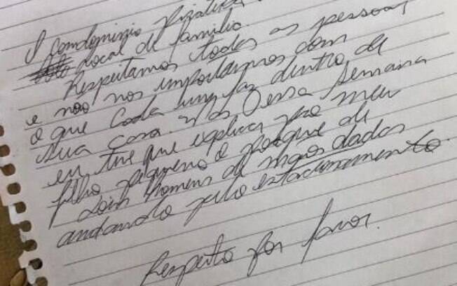 O remetente do bilhete não se identificou.