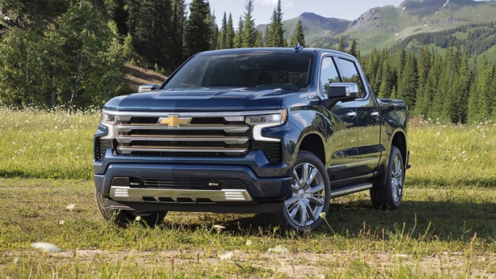 Com Brasil na mira, Chevrolet Silverado chega à linha 2022 com novidades