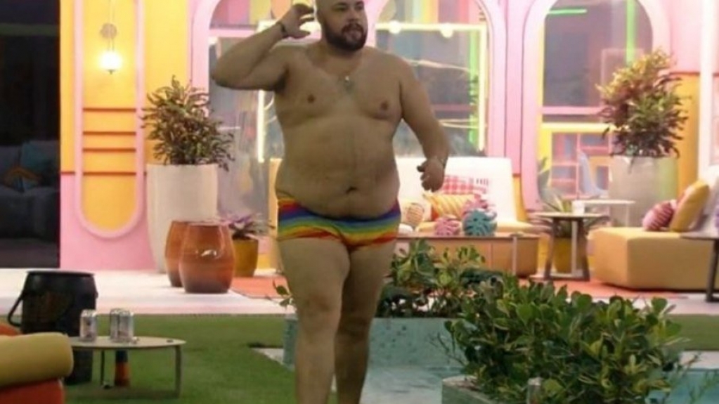 'BBB 22': ativista gordo elogia Tiago Abravanel por usar sunga 'BBB 22': ativista gordo elogia Tiago Abravanel por usar sunga