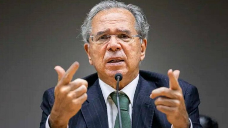 Comissão da Câmara convoca Guedes por promessa de reajuste a policiais