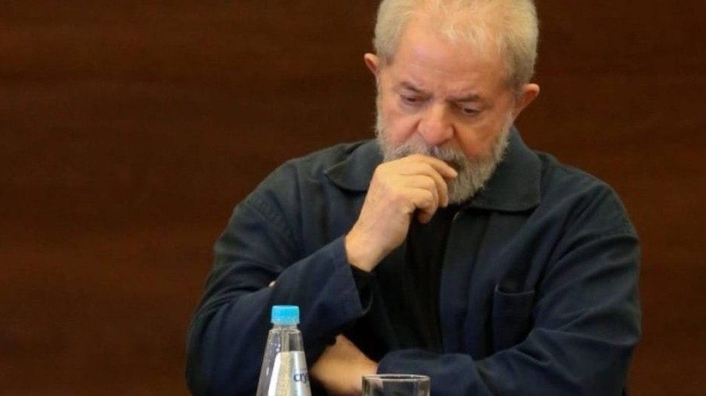 Lula revela quando vai anunciar os seus novos ministros Lula revela quando vai anunciar os seus novos ministros