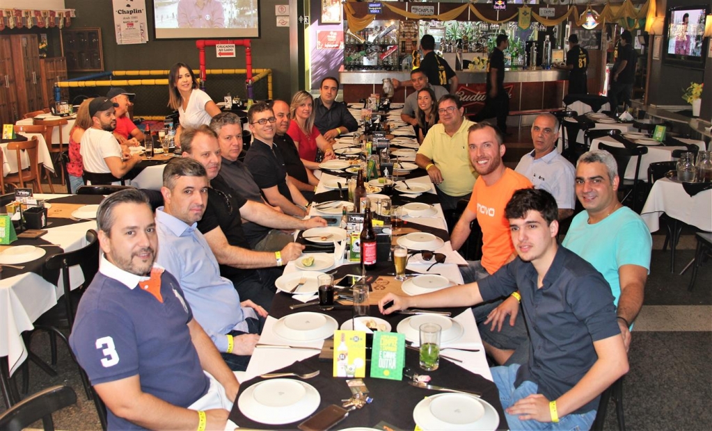 Encontro de empresários discute  conjuntura em espaço corporativo do Chaplin