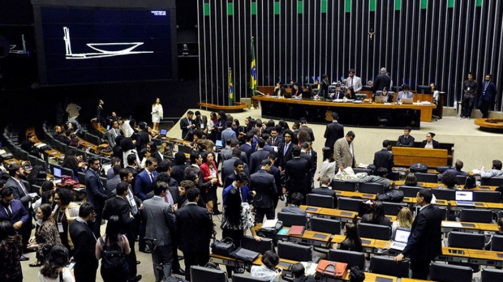 Entenda as propostas de mudanças eleitorais em tramitação no Congresso