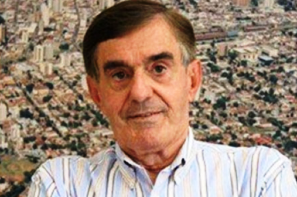 Ex-prefeito Domingos Alcalde pede prescrição de condenação; Justiça adia decisão Ex-prefeito Domingos Alcalde pede prescrição de condenação; Justiça adia decisão