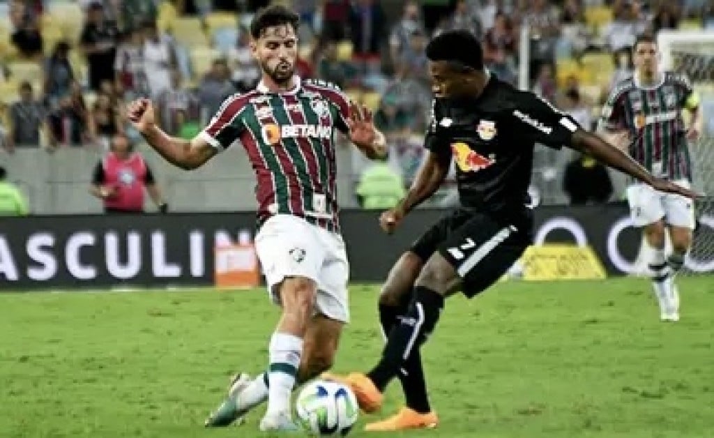 Fluminense e Bragantino empatam em jogo movimentado no Maracanã