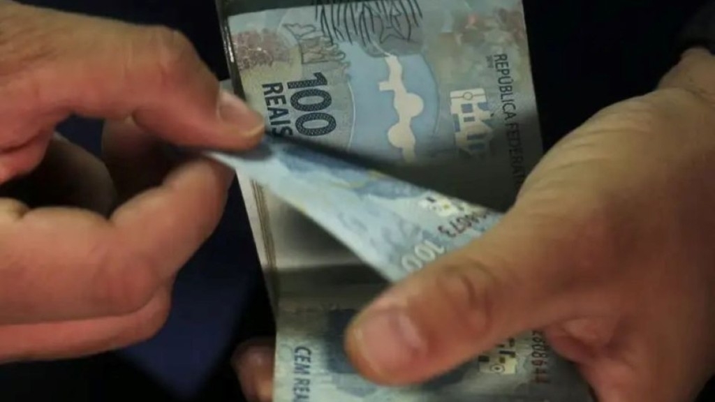 Agência Brasil Arrecadação federal cresce 8,26% e chega a R$ 228,87 bilhões em abril Agência Brasil Arrecadação federal cresce 8,26% e chega a R$ 228,87 bilhões em abril