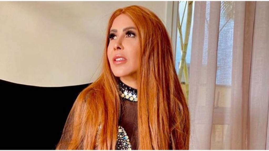 Sem beijar há 3 anos, Joelma quebra jejum com ator Sem beijar há 3 anos, Joelma quebra jejum com ator