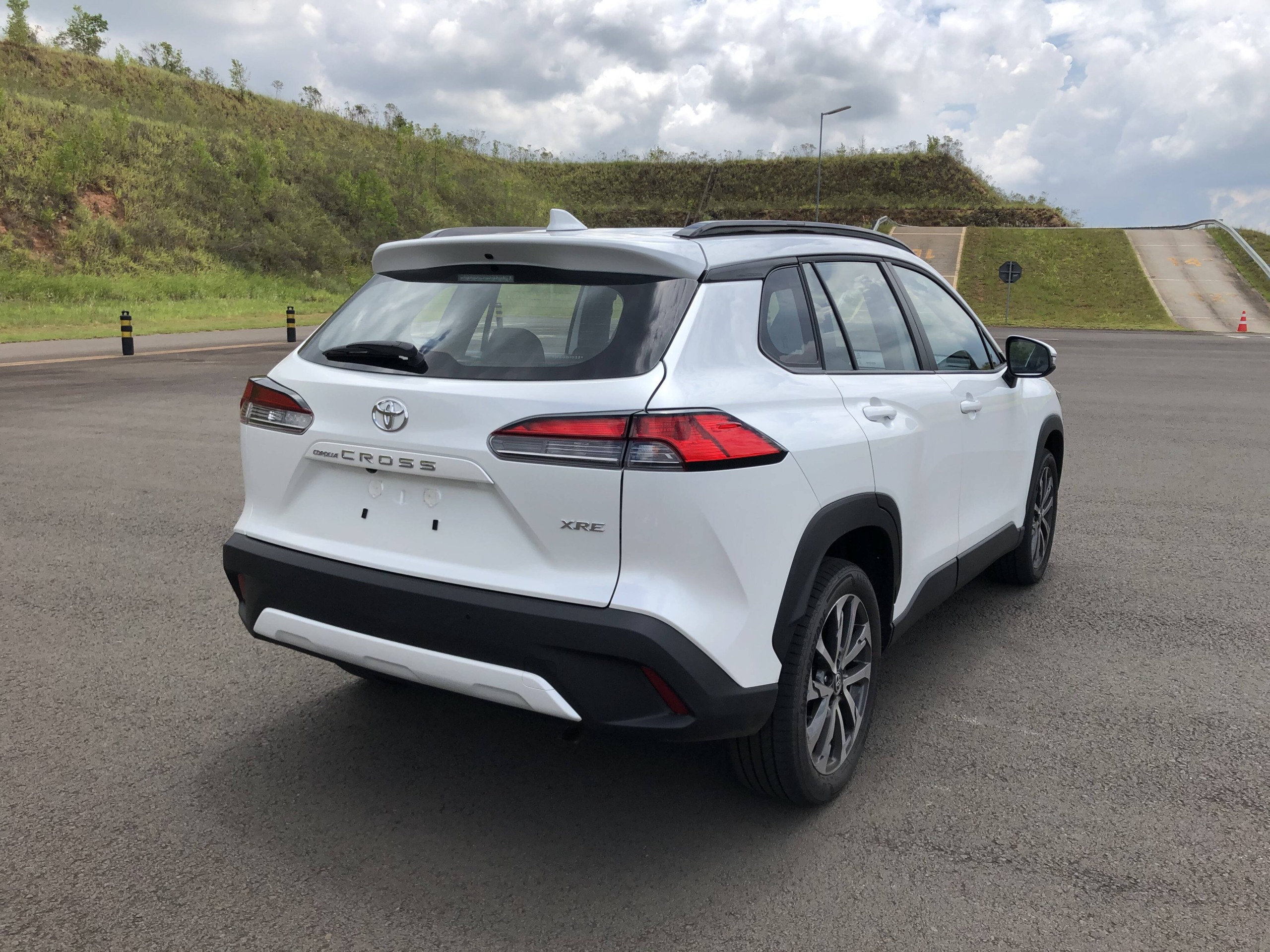 Toyota Corolla Cross 2022. Foto: Cauê Lira/iG Carros