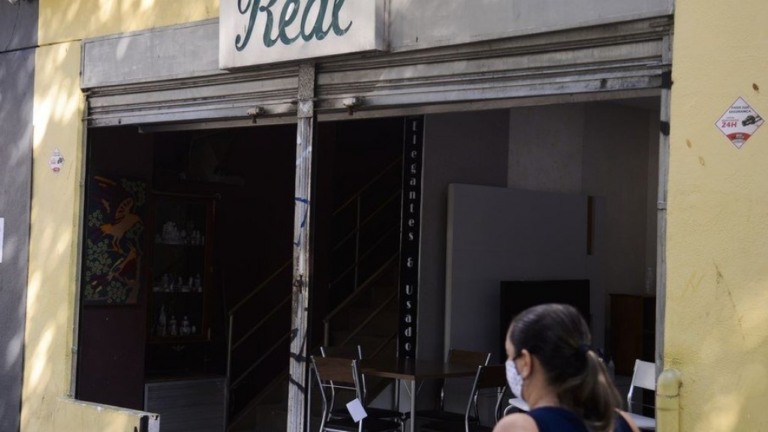 Pequenos negócios foram os que mais geraram empregos em março