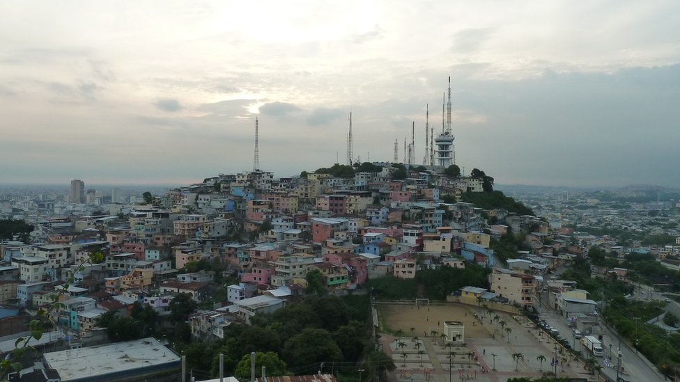 Favela em país da américa latina