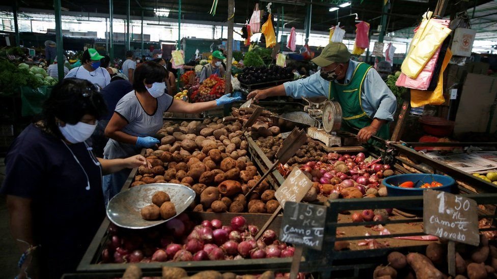 Em maio, Vizcarra reconheceu que mercados são uma das principais fontes de contágio