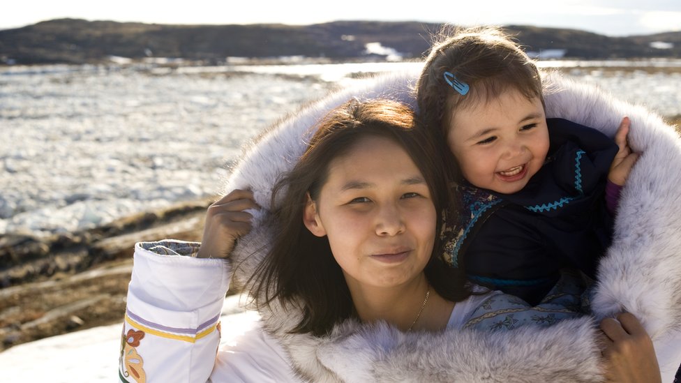 Mãe Inuit