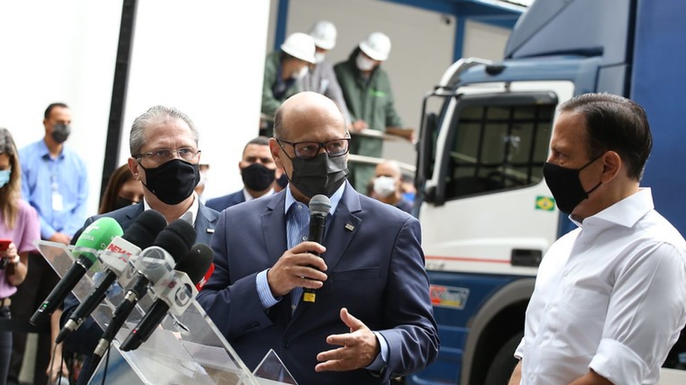 Dimas Covas participa de liberação de lotes de vacinas ao lado do governador de São Paulo, João Doria, e do secretário estadual de Saúde, Jean Gorinchteyn