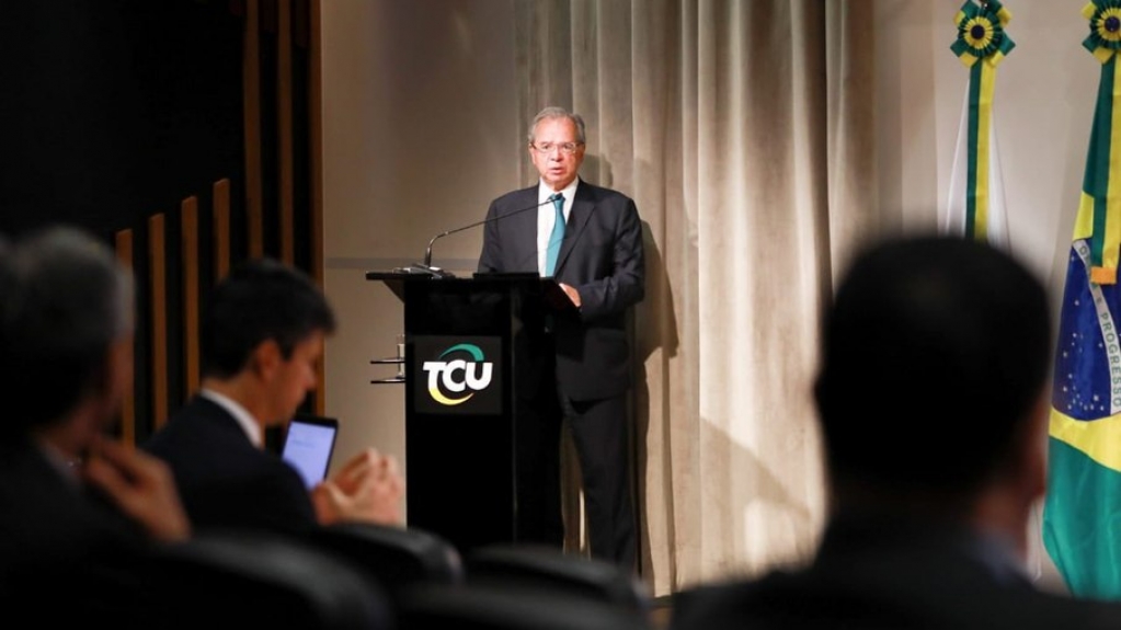 Guedes diz que sanções econômicas são "volta ao passado" Guedes diz que sanções econômicas são "volta ao passado"