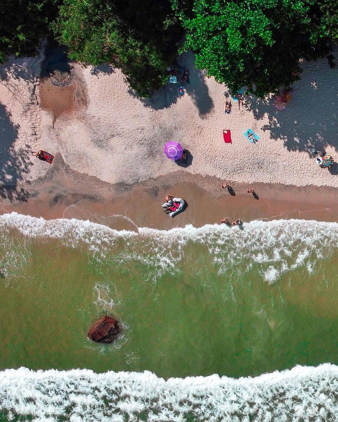 Conheça as praias desertas em Ubatuba; na foto, Praia do Léo. Foto: Reprodução/Instagram