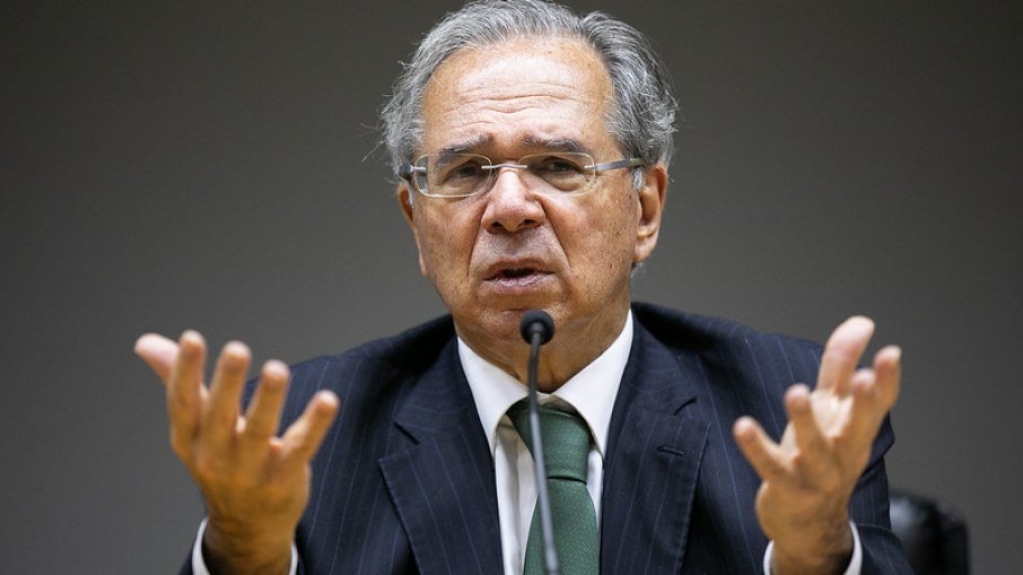 Paulo Guedes cancela ida à Câmara para depor sobre offshore