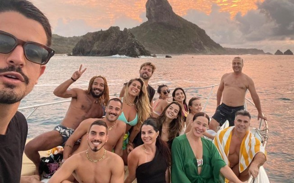 Confira onde os famosos passaram o Réveillon Confira onde os famosos passaram o Réveillon