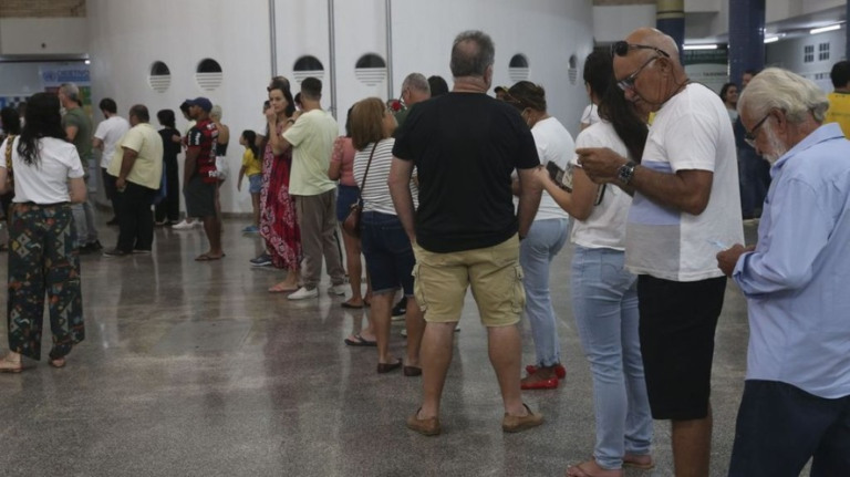 Eleições: 80% das doações foram para candidatos de centro e direita