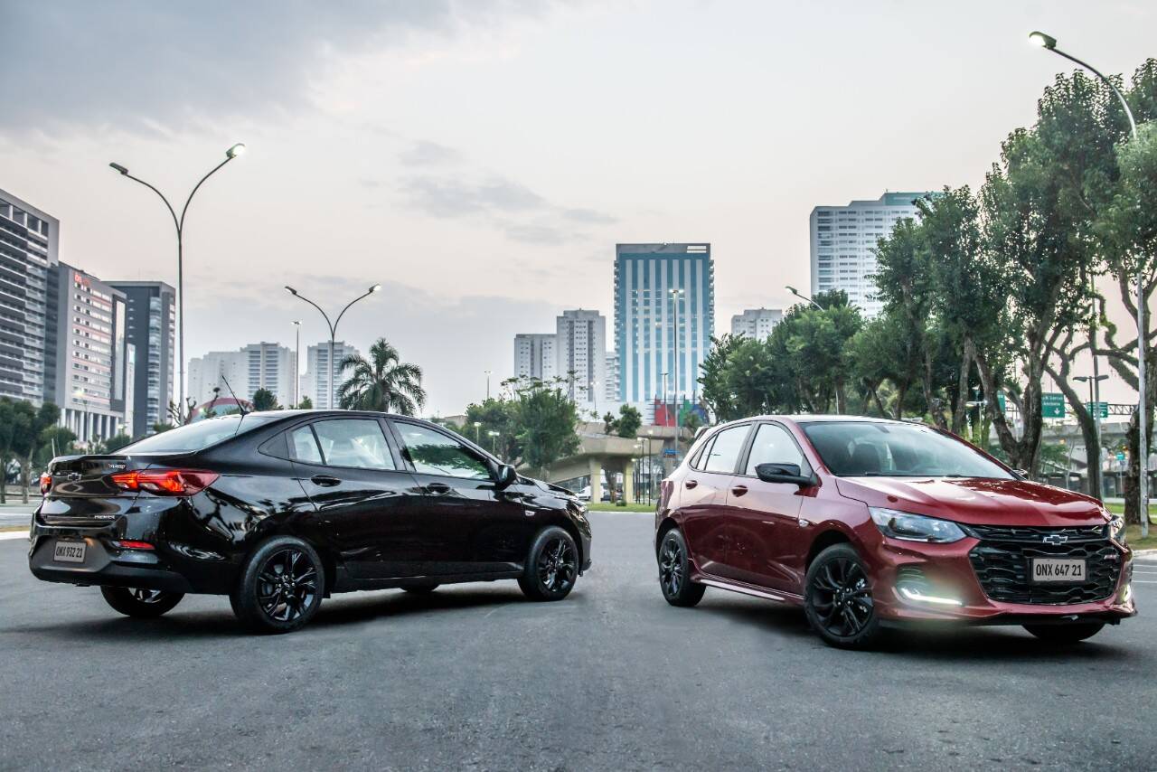 Chevrolet Onix RS e Onix Plus Midnight. Foto: Divulgação