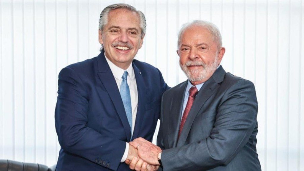 Lula e Fernández falam sobre fortalecimento do vínculo entre os países