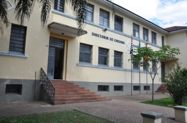 Educação convoca 400 professores para vagas na região de Marília