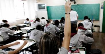 Região tem 52 estudantes estrangeiros em escolas estaduais