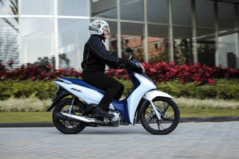 Honda Biz 125 e Biz 110i 2022. Foto: Divulgação