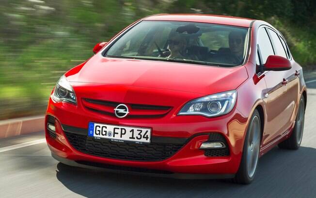 Opel Astra Biturbo