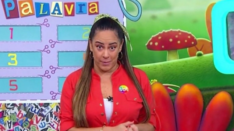'Bom Dia & Cia': Silvia Abravanel se desculpa por manipular prêmio