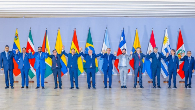 Ricardo Stuckert/PR Presidentes de 11 países sul-americanos se reuniram em Brasília nesta terça-feira (30)