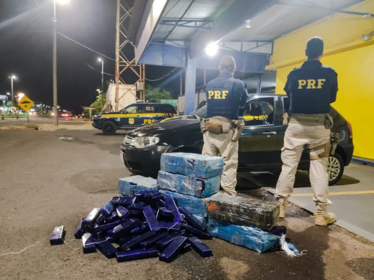 Rota Caipira - PRF no Paraná apreende 223kg de maconha a caminho de Ourinhos