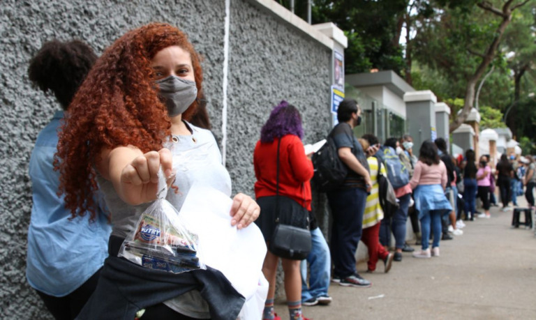 Local de provas, documentos, cuidados - guia orienta reta final para Enem