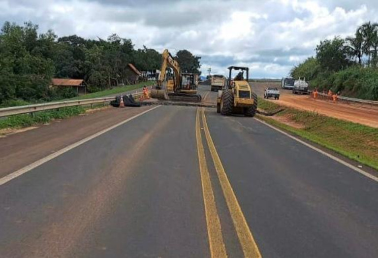 Tráfego é liberado na SP-333 após obras em erosão em Marília