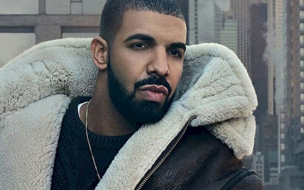 Drake: "Honestly, Nevermind" alcança o topo da Billboard Drake: "Honestly, Nevermind" alcança o topo da Billboard