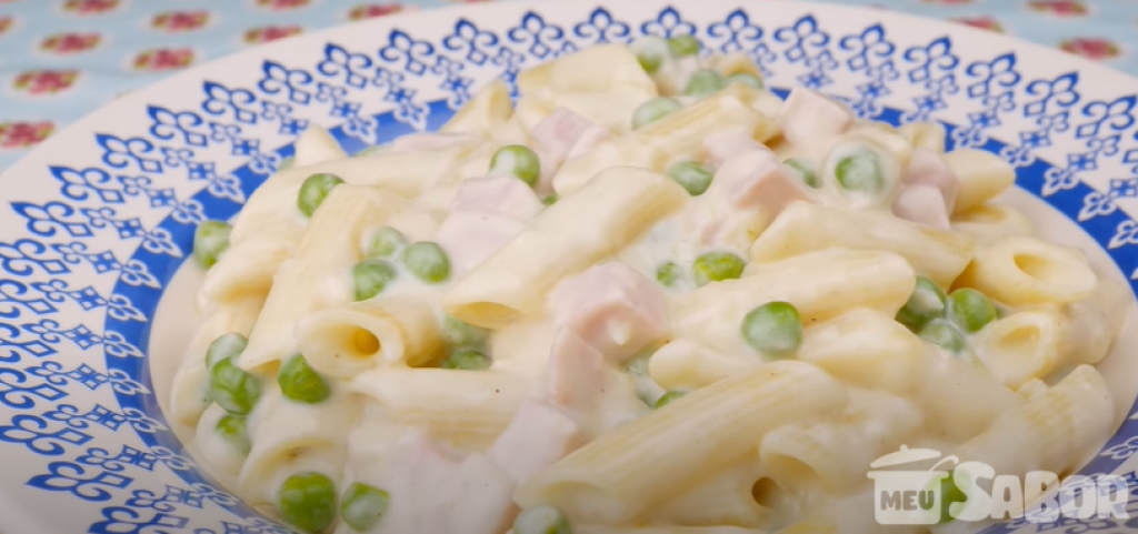 Macarrão à parisiense