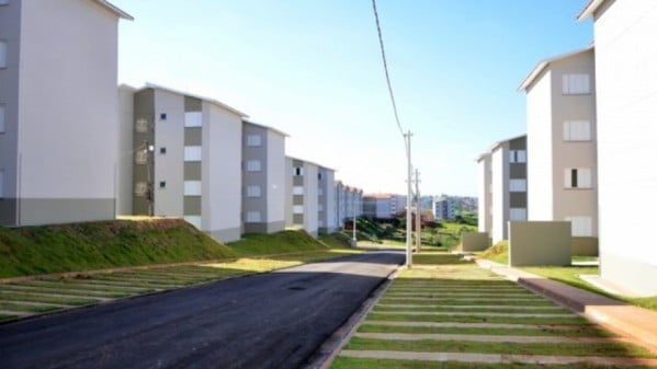 Habitação - Cidade muda entrega mas confirma sorteio apartamentos