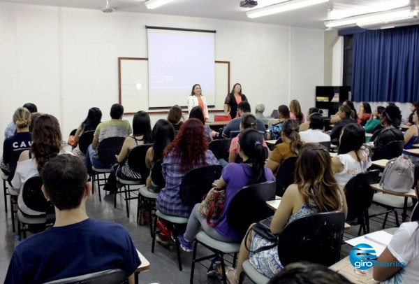 Unimar faz aula inaugural para nova turma de Libras