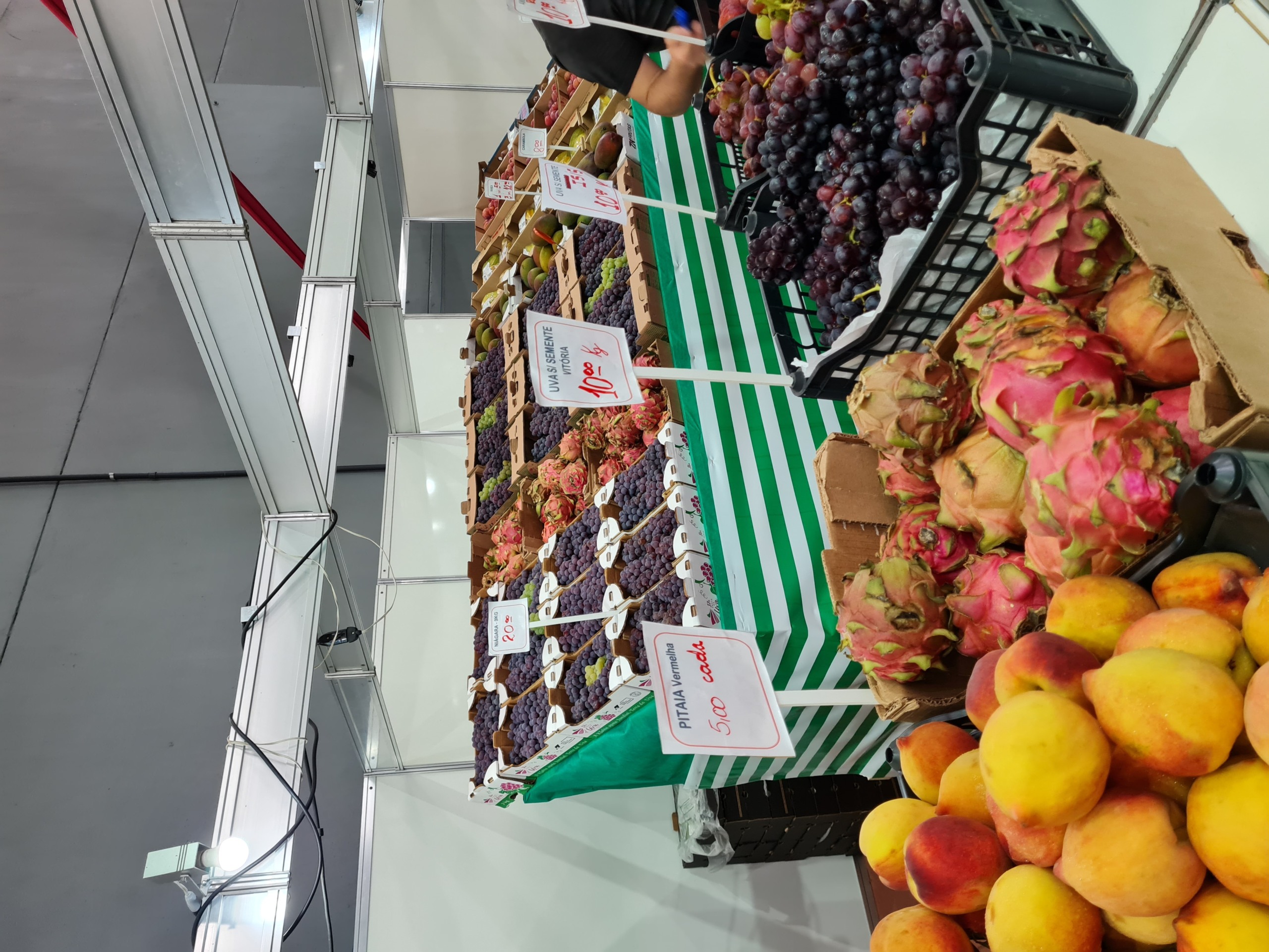 Espaço das Frutas permite comprar direto dos produtores . Foto: Isabela Frasinelli/iG