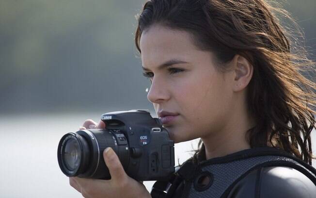 Bruna Marquezine em cena de 