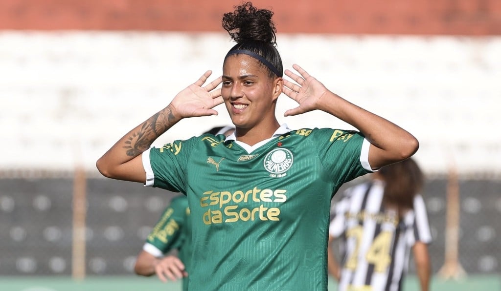 Palmeiras faz história e goleia o Santos por 6 a 0 no Brasileirão Feminino