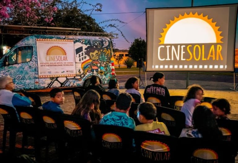 Cine Solar chega a Pompéia com sessões gratuitas para adultos e crianças
