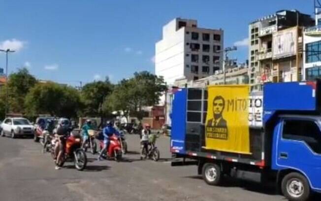 Carreata pró-Bolsonaro e contra quarentena