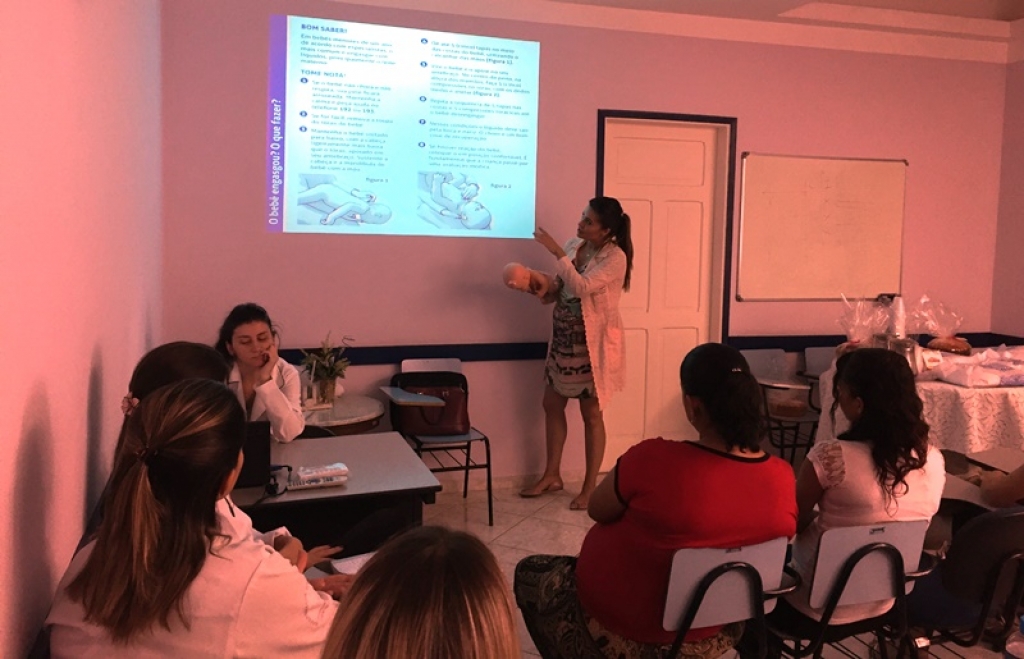 Encontro com gestantes orienta cuidados com recém-nascidos em Marília