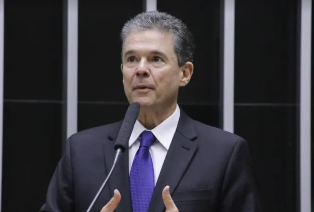 Ministro da Pesca, André de Paula, busca “diálogo para o desenvolvimento” em visita a Pernambuco Ministro da Pesca, André de Paula, busca “diálogo para o desenvolvimento” em visita a Pernambuco