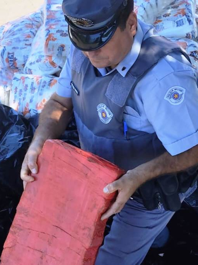Rota caipira - carga de mil quilos de maconha é apreendida em Paraguaçu