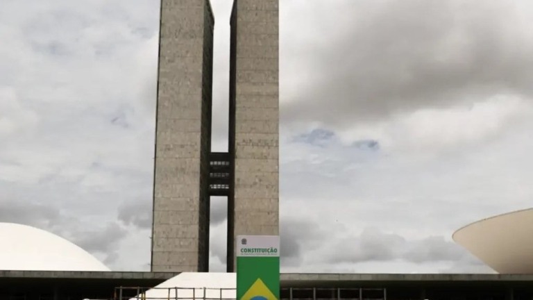 Redação GPS Comissão de Orçamento quer votar LDO de 2025 até 9 de julho