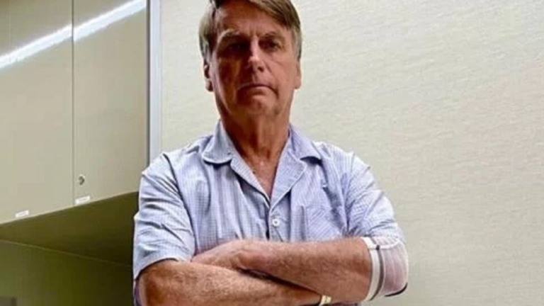 ESTADÃO CONTEÚDO Jair Bolsonaro recebe alta após 13 dias internado